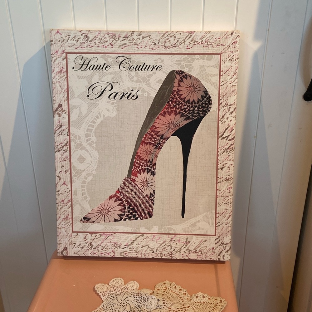 Shoe print picture